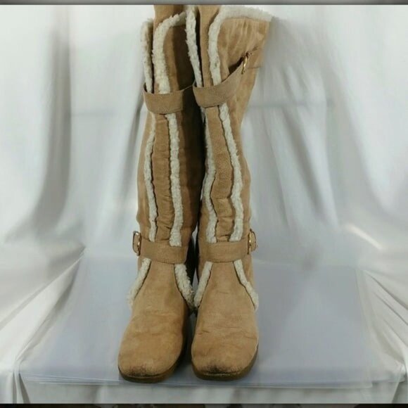 Tan Women's Fleece Trimmed Side Zipper 3” Wedge Heels Suede 14” Boots Size 8 M - Picture 4 of 9